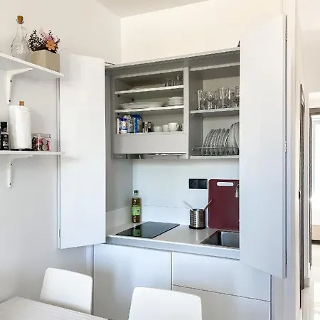 New Modern Deluxe In Kallithea *