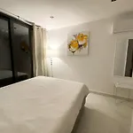 New Modern Deluxe In Kallithea * Kallithea (Chalkidiki)