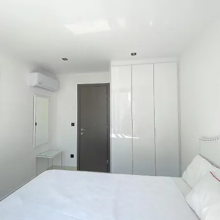 Апартаменты New Modern Deluxe In Kallithea