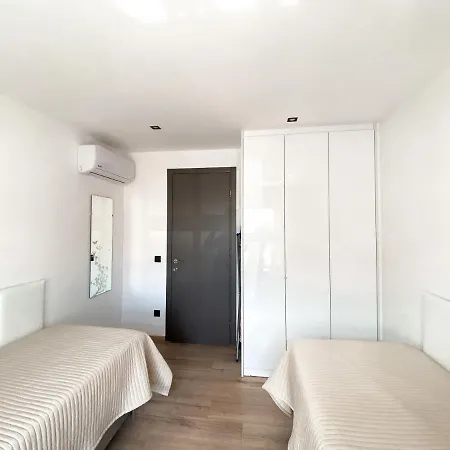Апартаменты New Modern Deluxe In Kallithea