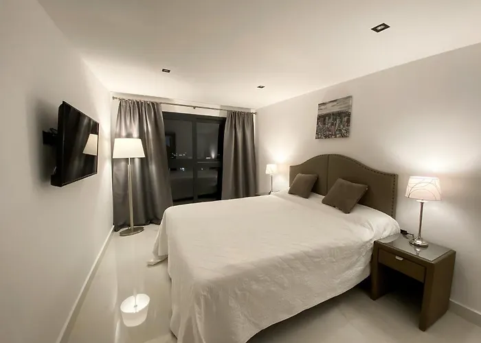 New Modern Deluxe In Kallithea 아파트