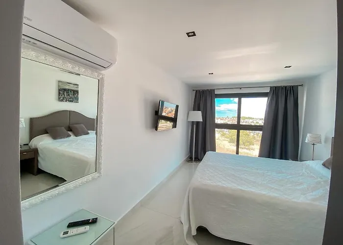 아파트 New Modern Deluxe In Kallithea