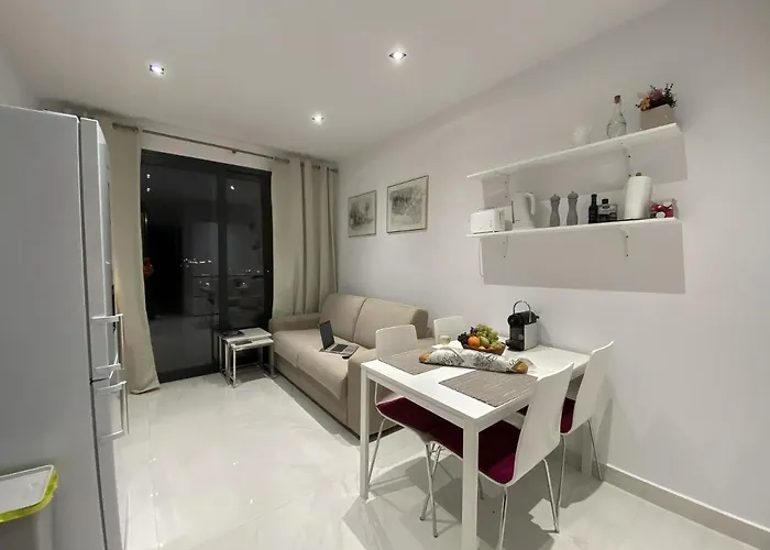 New Modern Deluxe In Kallithea * Kallithea (Chalkidiki)